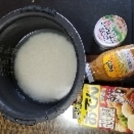 簡単 おでんの素で炊き込みご飯 包丁不要 レシピ 作り方 By たぴまる0904 楽天レシピ 簡単 おでんの素で炊き込みご飯 包丁不要 レシピ 作り方 By たぴまる0904 楽天レシピ